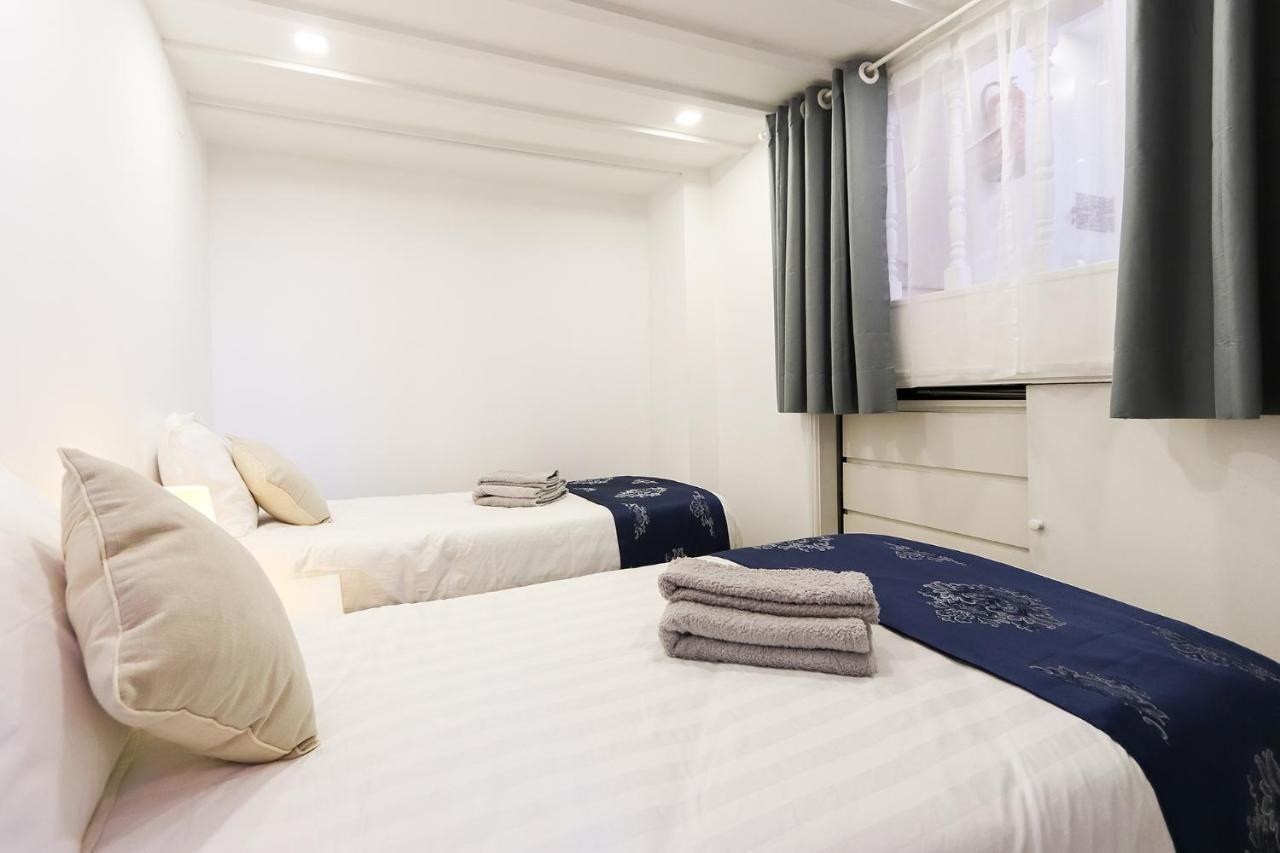 Wal Apartments- 3 Bedrooms With Parking Space Lisbon Luaran gambar